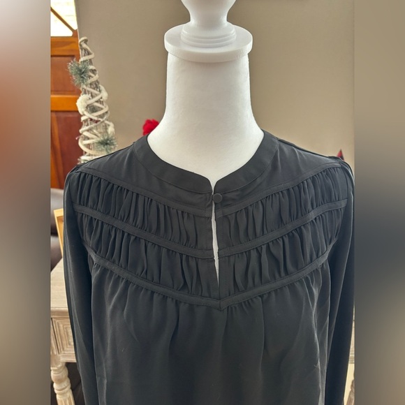 NWT Loft Ruched Yoke Ruffle Cuff Blouse - Picture 3 of 7